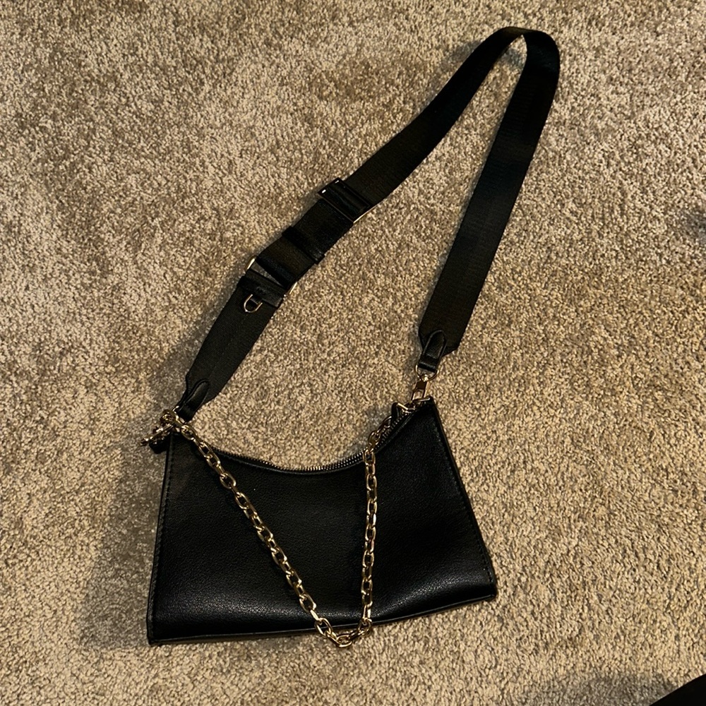 Mango Crossbody